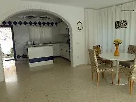 Las Brisas
